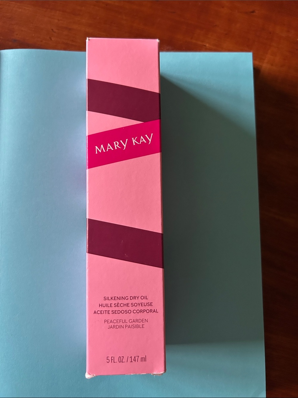 Mary Kay Silkening Dry Oil - Light Pink & Magenta Box